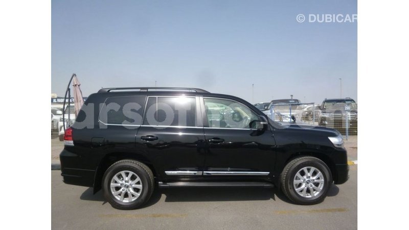 Big with watermark toyota land cruiser maseru import dubai 16808