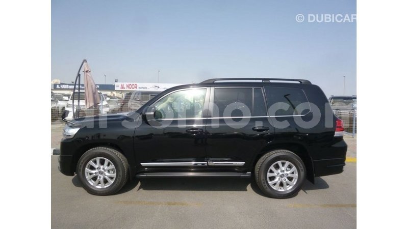 Big with watermark toyota land cruiser maseru import dubai 16808