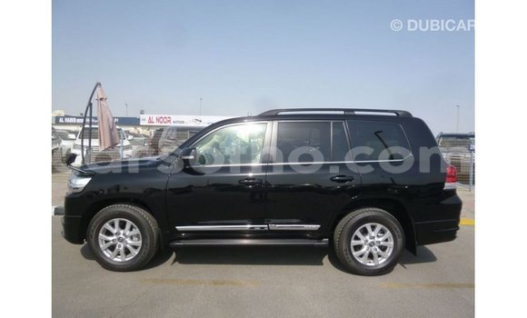 اشتري Imported Toyota Land Cruiser Black سيارة في Import - Dubai في Maseru اشتري Imported Toyota Land Cruiser Black سيارة في Import - Dubai في Maseru
