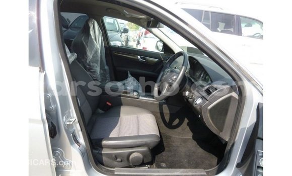 Buy Import Mercedes-Benz 200 Other Car in Import - Dubai in Maseru Buy Import Mercedes-Benz 200 Other Car in Import - Dubai in Maseru