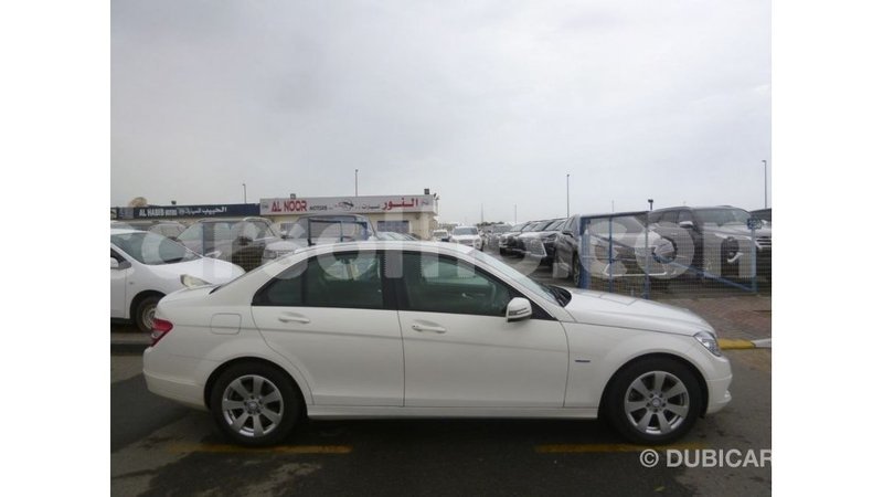 Big with watermark mercedes benz 200 maseru import dubai 16812