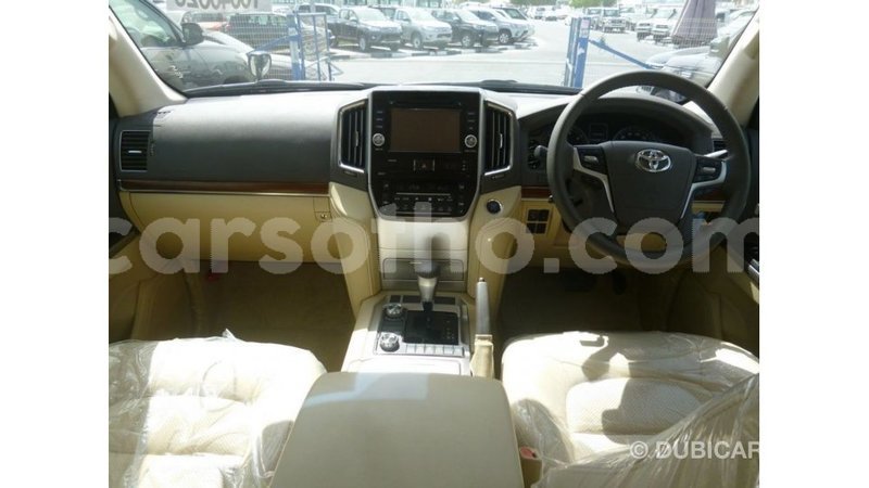 Big with watermark toyota land cruiser maseru import dubai 16813