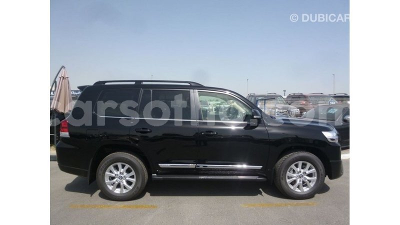 Big with watermark toyota land cruiser maseru import dubai 16813