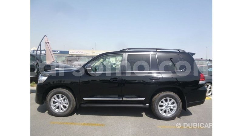 Big with watermark toyota land cruiser maseru import dubai 16813