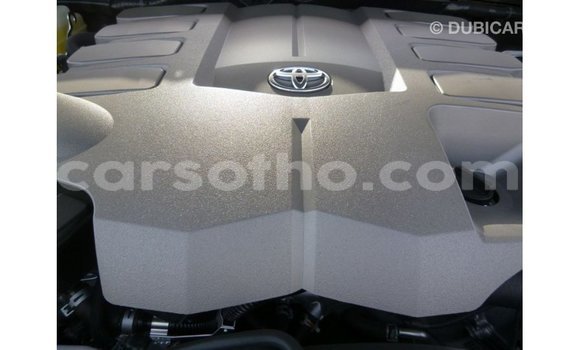Sayi Imported Toyota Land Cruiser Black Mota in Import - Dubai a Maseru Sayi Imported Toyota Land Cruiser Black Mota in Import - Dubai a Maseru