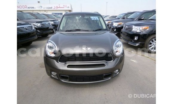 Sayi Imported Mini Cooper Brown Mota in Import - Dubai a Maseru Sayi Imported Mini Cooper Brown Mota in Import - Dubai a Maseru