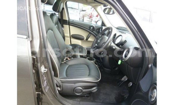 Sayi Imported Mini Cooper Brown Mota in Import - Dubai a Maseru Sayi Imported Mini Cooper Brown Mota in Import - Dubai a Maseru