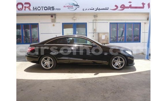 Sayi Imported Mercedes-Benz 250 Black Mota in Import - Dubai a Maseru Sayi Imported Mercedes-Benz 250 Black Mota in Import - Dubai a Maseru