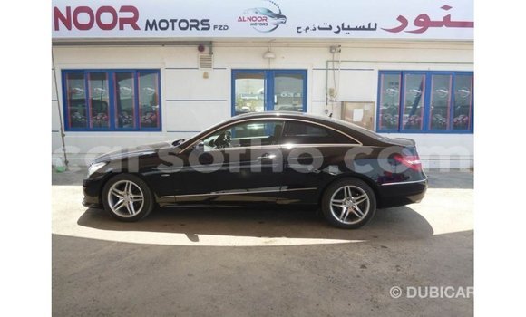 Sayi Imported Mercedes-Benz 250 Black Mota in Import - Dubai a Maseru Sayi Imported Mercedes-Benz 250 Black Mota in Import - Dubai a Maseru