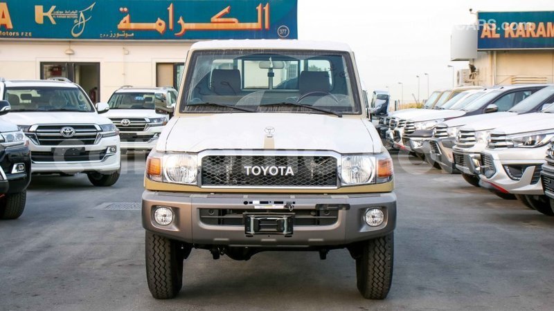 Big with watermark toyota land cruiser maseru import dubai 16820