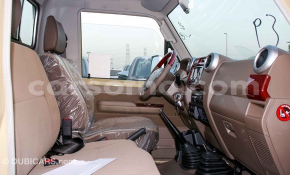 Buy Import Toyota Land Cruiser Beige Car in Import - Dubai in Maseru Buy Import Toyota Land Cruiser Beige Car in Import - Dubai in Maseru