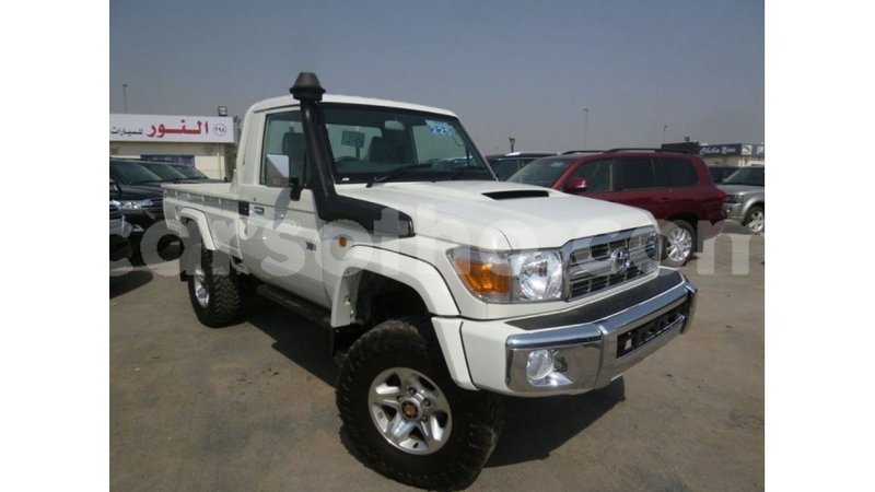 Big with watermark toyota land cruiser maseru import dubai 16824