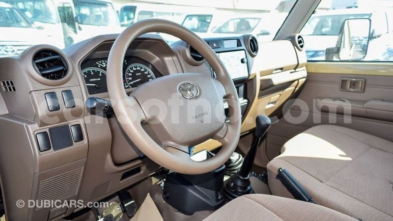 Big with watermark toyota land cruiser maseru import dubai 16827