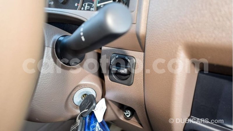 Big with watermark toyota land cruiser maseru import dubai 16827