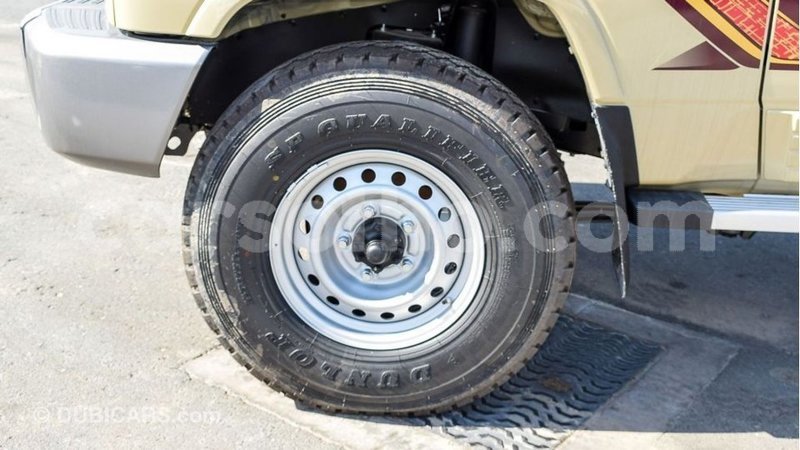 Big with watermark toyota land cruiser maseru import dubai 16829