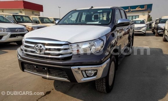 اشتري Imported Toyota Hilux Black سيارة في Import - Dubai في Maseru اشتري Imported Toyota Hilux Black سيارة في Import - Dubai في Maseru