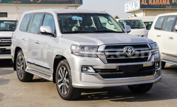 اشتري Imported Toyota Land Cruiser Other سيارة في Import - Dubai في Maseru اشتري Imported Toyota Land Cruiser Other سيارة في Import - Dubai في Maseru
