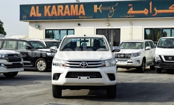 اشتري Imported Toyota Hilux White سيارة في Import - Dubai في Maseru اشتري Imported Toyota Hilux White سيارة في Import - Dubai في Maseru
