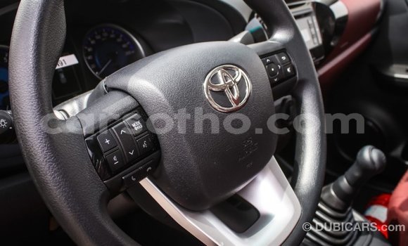 اشتري Imported Toyota Hilux White سيارة في Import - Dubai في Maseru اشتري Imported Toyota Hilux White سيارة في Import - Dubai في Maseru