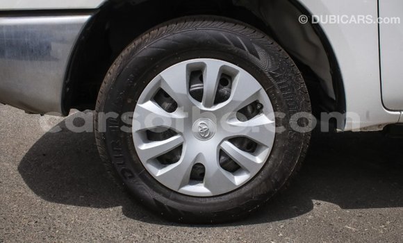اشتري Imported Toyota Hilux White سيارة في Import - Dubai في Maseru اشتري Imported Toyota Hilux White سيارة في Import - Dubai في Maseru