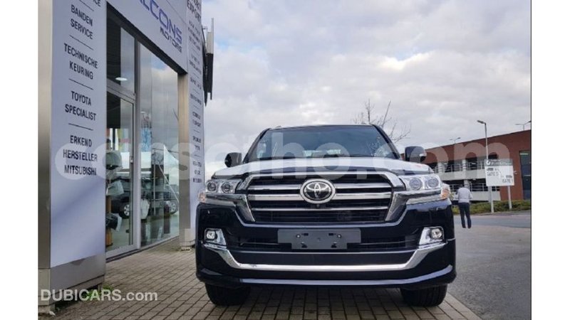 Big with watermark toyota land cruiser maseru import dubai 16848