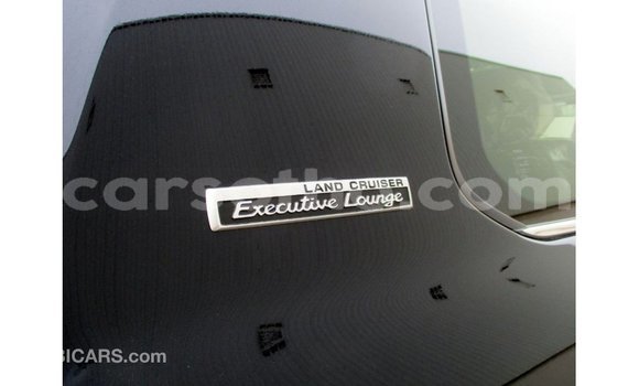اشتري Imported Toyota Land Cruiser Black سيارة في Import - Dubai في Maseru اشتري Imported Toyota Land Cruiser Black سيارة في Import - Dubai في Maseru