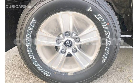 اشتري Imported Toyota Land Cruiser Black سيارة في Import - Dubai في Maseru اشتري Imported Toyota Land Cruiser Black سيارة في Import - Dubai في Maseru
