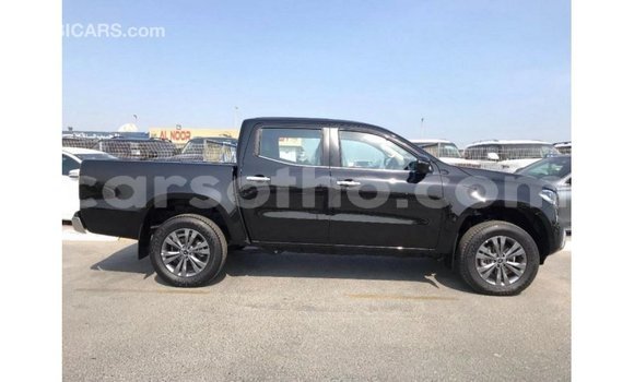 Sayi Imported Mercedes-Benz 250 Black Mota in Import - Dubai a Maseru Sayi Imported Mercedes-Benz 250 Black Mota in Import - Dubai a Maseru