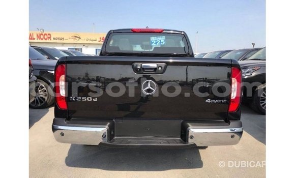 Acheter Import Voiture Mercedes-Benz 250 Noir à Import - Dubai, Maseru Acheter Import Voiture Mercedes-Benz 250 Noir à Import - Dubai, Maseru