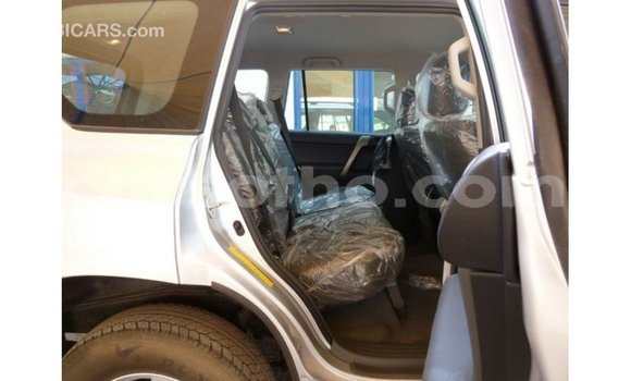 Sayi Imported Toyota Prado Other Mota in Import - Dubai a Maseru Sayi Imported Toyota Prado Other Mota in Import - Dubai a Maseru