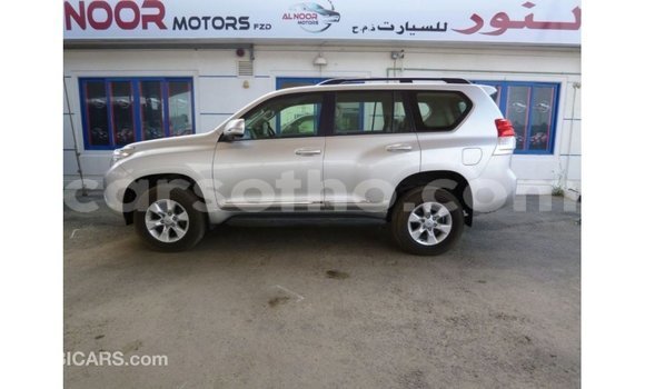 Sayi Imported Toyota Prado Other Mota in Import - Dubai a Maseru Sayi Imported Toyota Prado Other Mota in Import - Dubai a Maseru