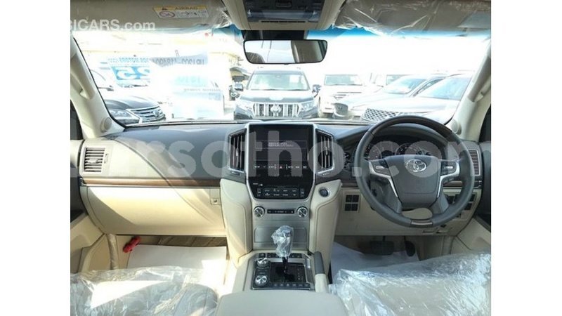 Big with watermark toyota land cruiser maseru import dubai 16864