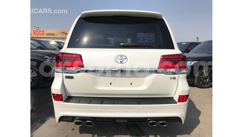 Big with watermark toyota land cruiser maseru import dubai 16864