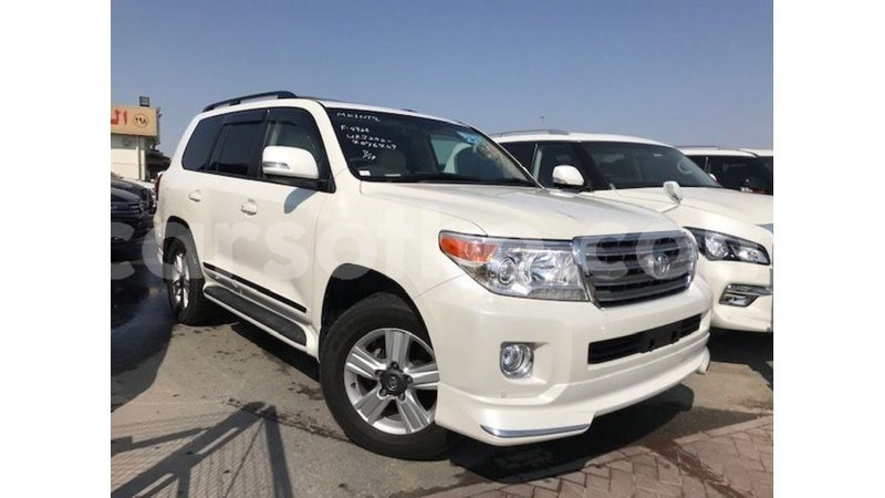 Big with watermark toyota land cruiser maseru import dubai 16867