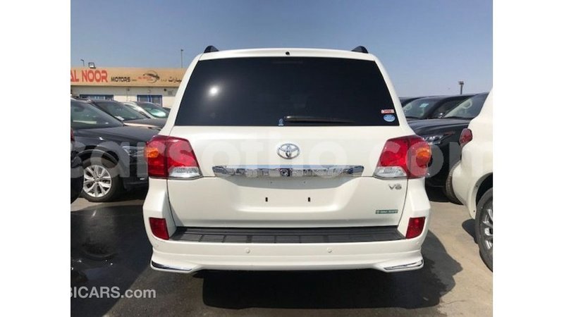 Big with watermark toyota land cruiser maseru import dubai 16867