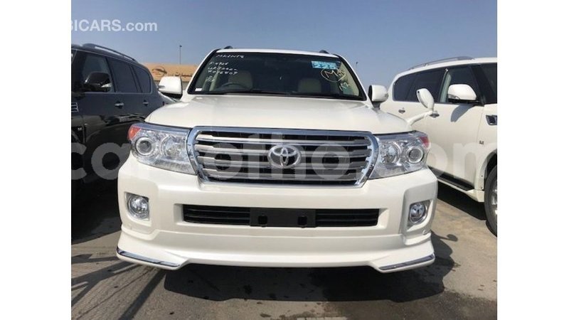 Big with watermark toyota land cruiser maseru import dubai 16867