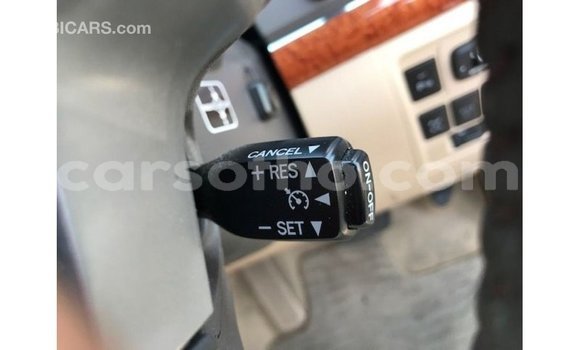 Buy Import Toyota Land Cruiser White Car in Import - Dubai in Maseru Buy Import Toyota Land Cruiser White Car in Import - Dubai in Maseru