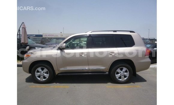 Buy Import Toyota Land Cruiser Other Car in Import - Dubai in Maseru Buy Import Toyota Land Cruiser Other Car in Import - Dubai in Maseru