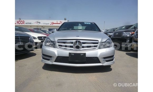 اشتري Imported Mercedes-Benz 200 Other سيارة في Import - Dubai في Maseru اشتري Imported Mercedes-Benz 200 Other سيارة في Import - Dubai في Maseru