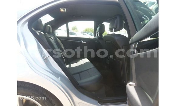 اشتري Imported Mercedes-Benz 200 Other سيارة في Import - Dubai في Maseru اشتري Imported Mercedes-Benz 200 Other سيارة في Import - Dubai في Maseru