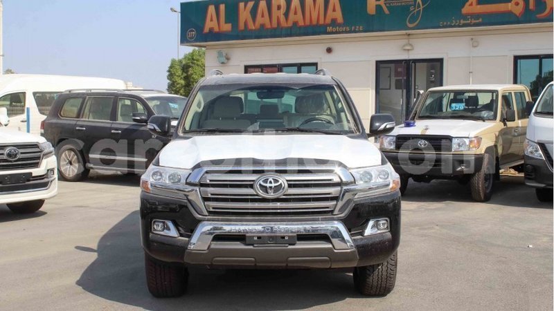 Big with watermark toyota land cruiser maseru import dubai 16873