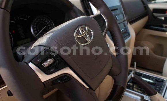 Buy Import Toyota Land Cruiser Black Car in Import - Dubai in Maseru Buy Import Toyota Land Cruiser Black Car in Import - Dubai in Maseru