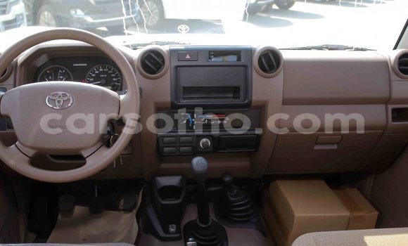 اشتري Imported Toyota Land Cruiser Beige سيارة في Import - Dubai في Maseru اشتري Imported Toyota Land Cruiser Beige سيارة في Import - Dubai في Maseru