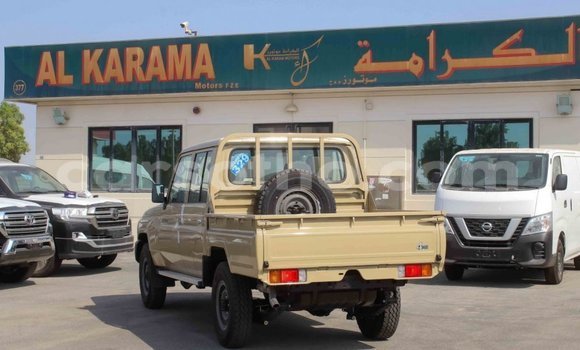 اشتري Imported Toyota Land Cruiser Beige سيارة في Import - Dubai في Maseru اشتري Imported Toyota Land Cruiser Beige سيارة في Import - Dubai في Maseru
