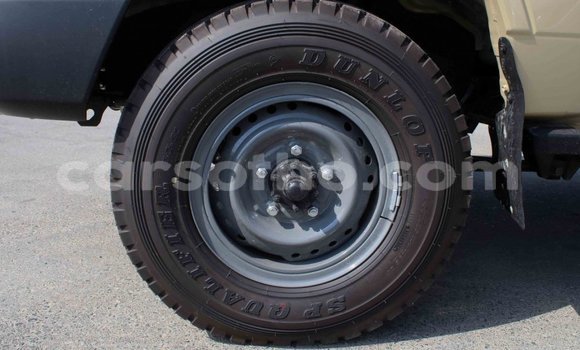 اشتري Imported Toyota Land Cruiser Beige سيارة في Import - Dubai في Maseru اشتري Imported Toyota Land Cruiser Beige سيارة في Import - Dubai في Maseru