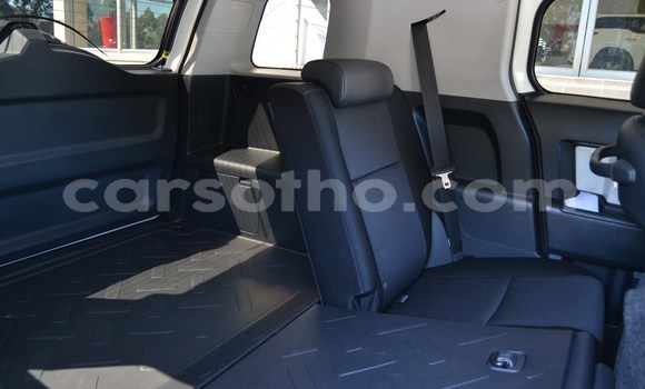 Buy Used Toyota FJ Cruiser White Car in Butha–Buthe in Thaba-Tseka Buy Used Toyota FJ Cruiser White Car in Butha–Buthe in Thaba-Tseka