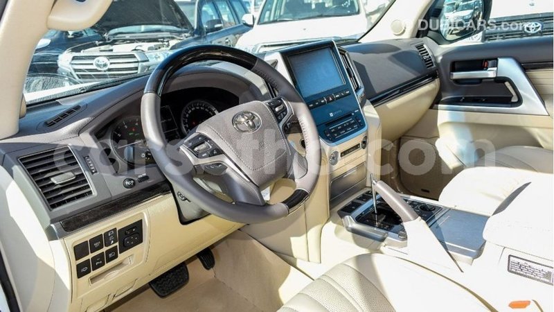 Big with watermark toyota land cruiser maseru import dubai 16881