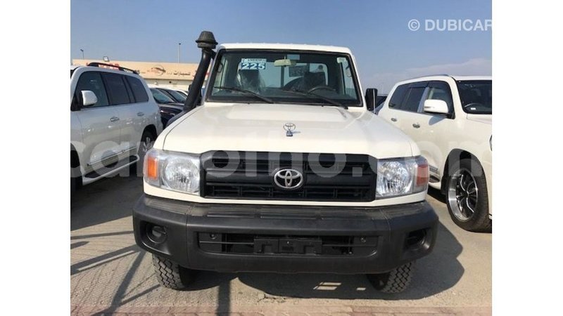 Big with watermark toyota land cruiser maseru import dubai 16885
