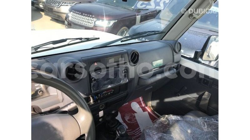 Big with watermark toyota land cruiser maseru import dubai 16885