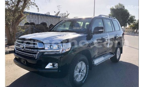 Buy Import Toyota Land Cruiser Black Car in Import - Dubai in Maseru Buy Import Toyota Land Cruiser Black Car in Import - Dubai in Maseru